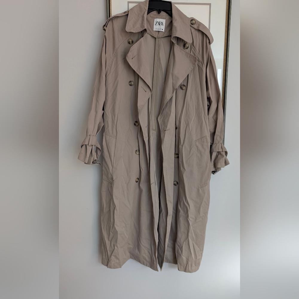 Zara Beige Double-Breasted Trench Coat